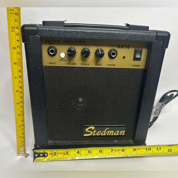 GA10 10 Watt Practice Size Guitar Amp - Tested - Picture 9 of 9